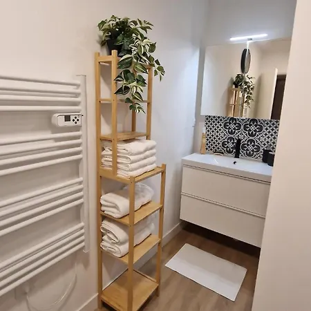 , Bordeaux Airport Мериньяк